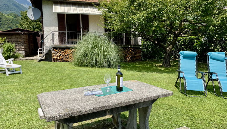 Photo 1 - Maison de 2 chambres à Domaso avec jardin et vues sur la montagne