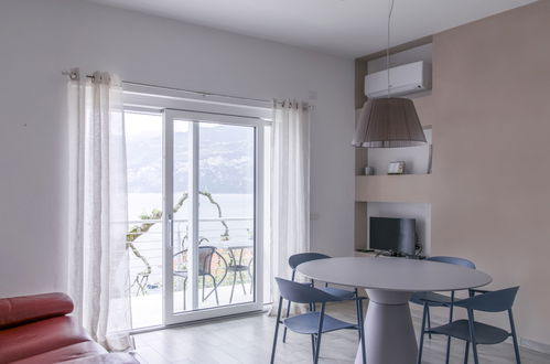 Foto 2 - Apartamento de 1 quarto em Brenzone sul Garda com jardim