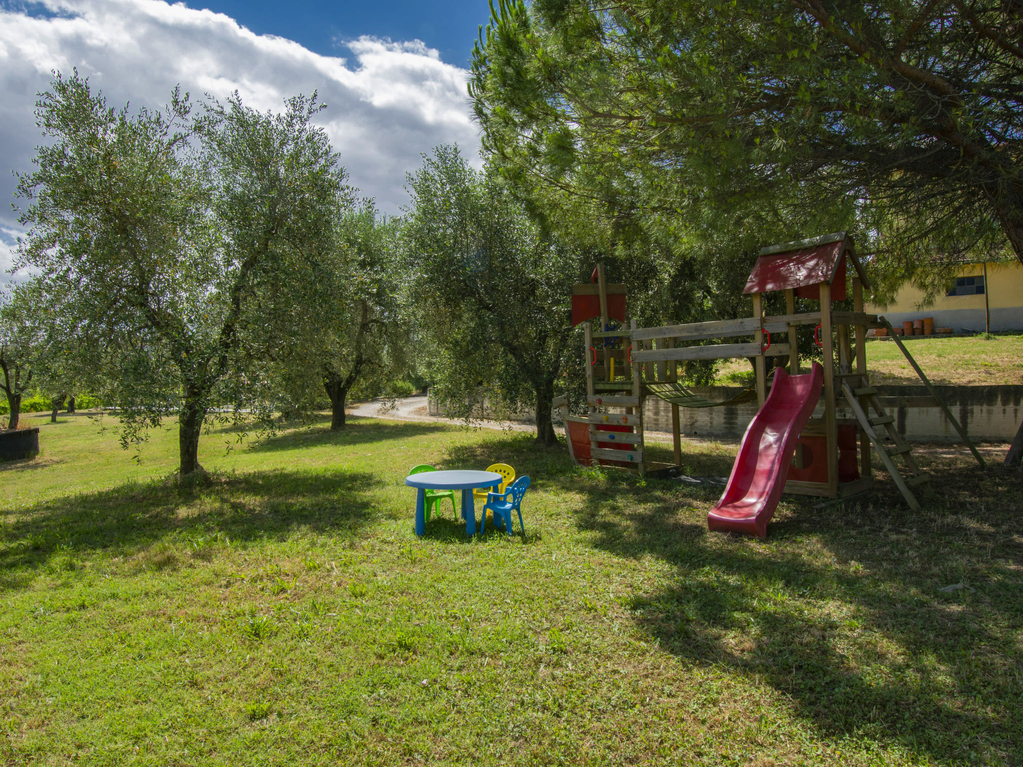 Foto 22 - Appartamento con 2 camere da letto a Cerreto Guidi con piscina e giardino