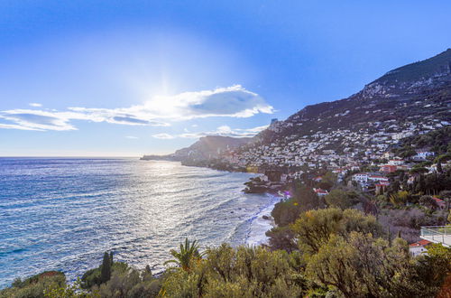 Foto 19 - Appartamento con 2 camere da letto a Roquebrune-Cap-Martin con piscina e giardino