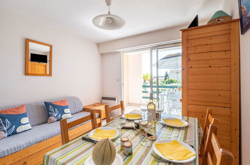 Photo 6 - 1 bedroom Apartment in Le Grau-du-Roi with swimming pool and sea view