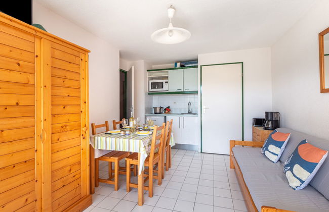 Apartamento de 2 quartos em Le Grau-du-Roi com piscina e terraço - Foto 8