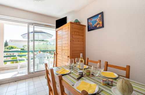 Photo 9 - 1 bedroom Apartment in Le Grau-du-Roi with swimming pool and sea view