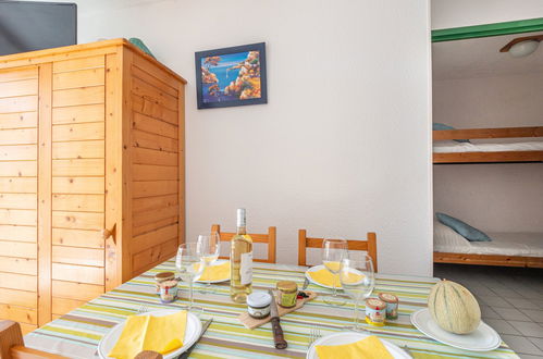 Photo 10 - 1 bedroom Apartment in Le Grau-du-Roi with swimming pool and terrace