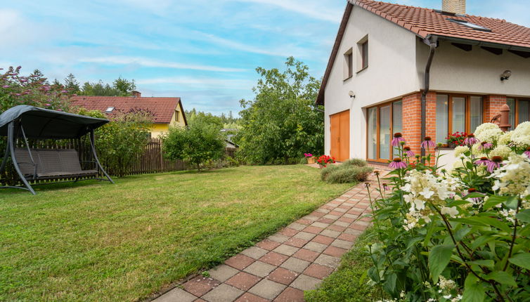 Photo 1 - Maison de 2 chambres à Černíny avec jardin