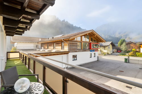 Foto 47 - Apartamento de 4 habitaciones en Hollersbach im Pinzgau con jardín