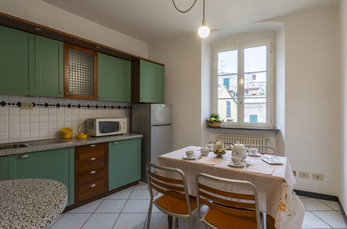 Foto 3 - Apartamento de 1 habitación en Finale Ligure con vistas al mar