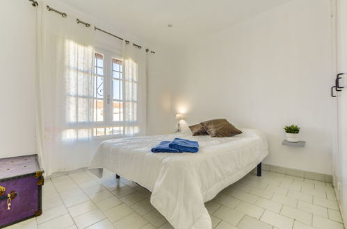Foto 13 - Casa con 3 camere da letto a Castelló d'Empúries con terrazza e vista mare