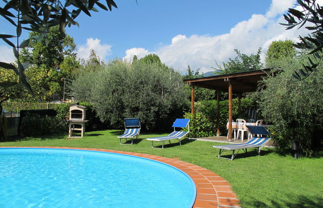 Casa de 3 quartos em Capannori com piscina privada e jardim - Foto 17