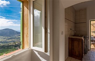 Foto 3 - Apartamento de 2 habitaciones en Sant'Antonino con terraza y vistas al mar