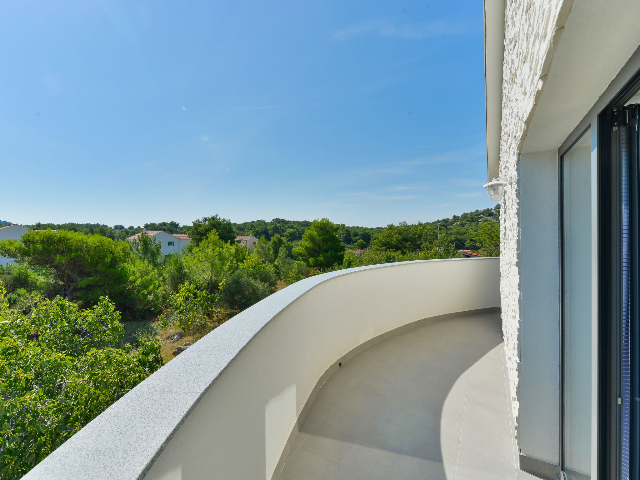 Foto 32 - Casa con 4 camere da letto a Tribunj con piscina privata e terrazza