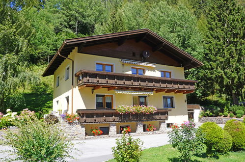 Foto 1 - Appartamento con 3 camere da letto a Sankt Anton am Arlberg con giardino e vista sulle montagne