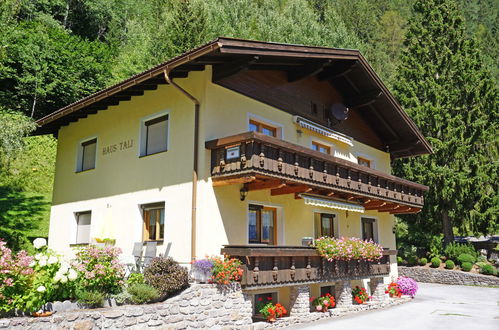 Photo 12 - 3 bedroom Apartment in Sankt Anton am Arlberg with garden and mountain view