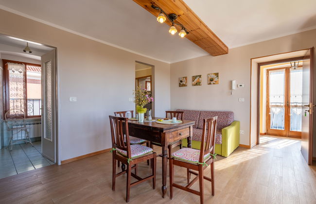 Apartamento de 2 quartos em Cossombrato com piscina e jardim - Foto 8