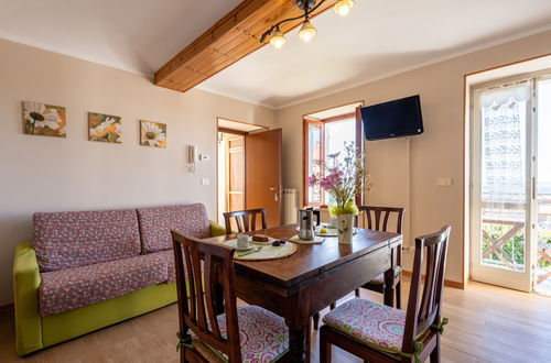 Foto 4 - Appartamento con 2 camere da letto a Cossombrato con piscina e giardino
