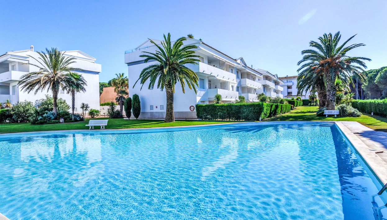 Apartment mit 3 Schlafzimmern in Pals mit schwimmbad und garten - Foto 1