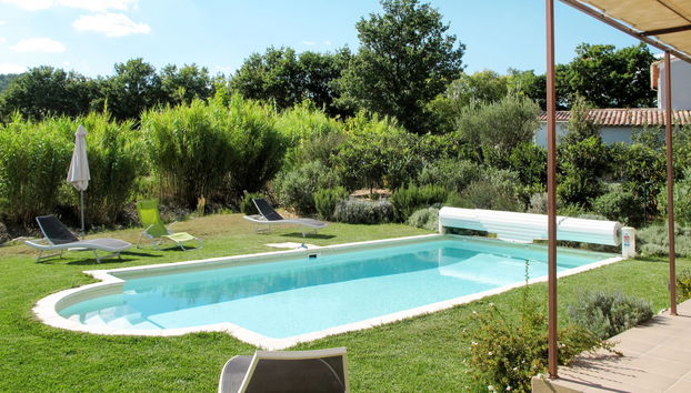Maison de 4 chambres à Saint-Saturnin-lès-Apt avec piscine privée et jardin - Photo 2