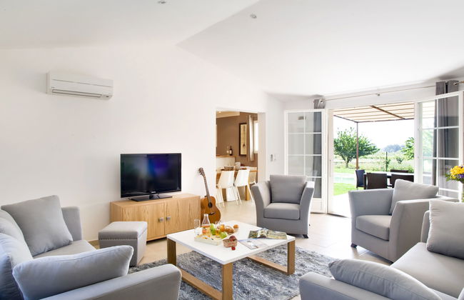 Casa de 4 quartos em Saint-Saturnin-lès-Apt com piscina privada e jardim - Foto 3