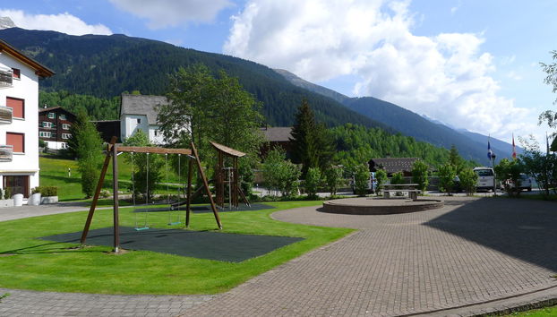 Apartment mit 2 Schlafzimmern in Disentis/Mustér mit schwimmbad und garten - Foto 5