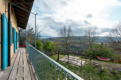Foto 30 - Casa de 4 habitaciones en Cossano Belbo con piscina privada y jardín