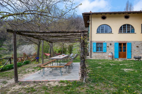 Foto 31 - Casa de 4 quartos em Cossano Belbo com piscina privada e jardim