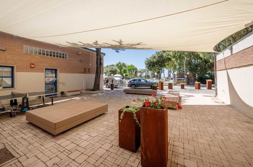 Photo 20 - Maison de 2 chambres à Livourne avec piscine et jardin