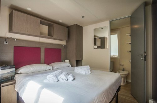 Foto 6 - Casa con 2 camere da letto a Livorno con piscina e vista mare