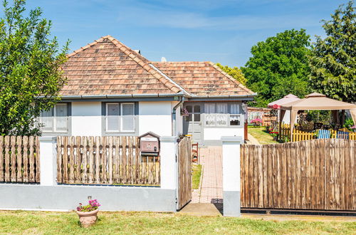 Foto 18 - Casa con 3 camere da letto a Balatonőszöd con giardino e terrazza