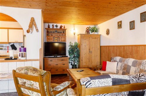 Foto 7 - Haus mit 2 Schlafzimmern in Balatonőszöd mit garten und blick auf die berge