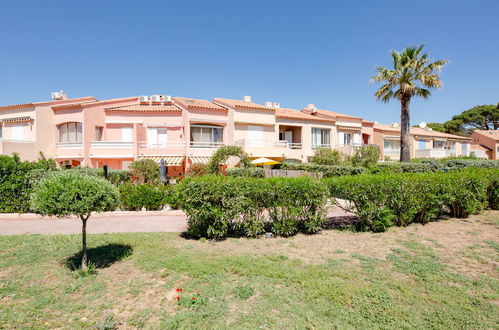 Photo 16 - Appartement de 1 chambre à Sainte-Maxime avec jardin et terrasse