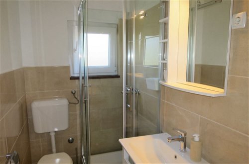 Photo 13 - 1 bedroom Apartment in Zadar with sea view