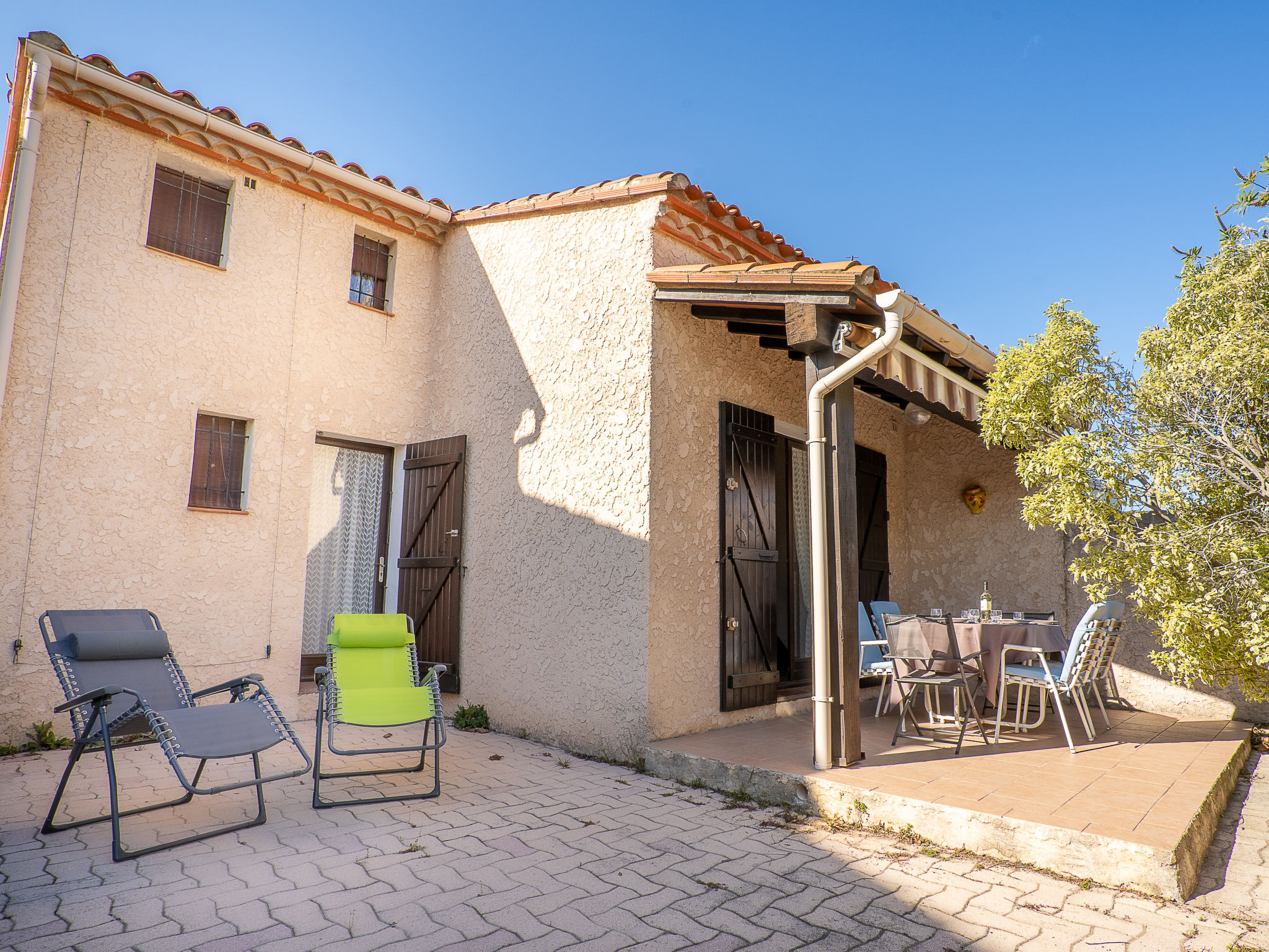 Photo 1 - Maison de 3 chambres à Saint-Cyprien avec terrasse et vues à la mer