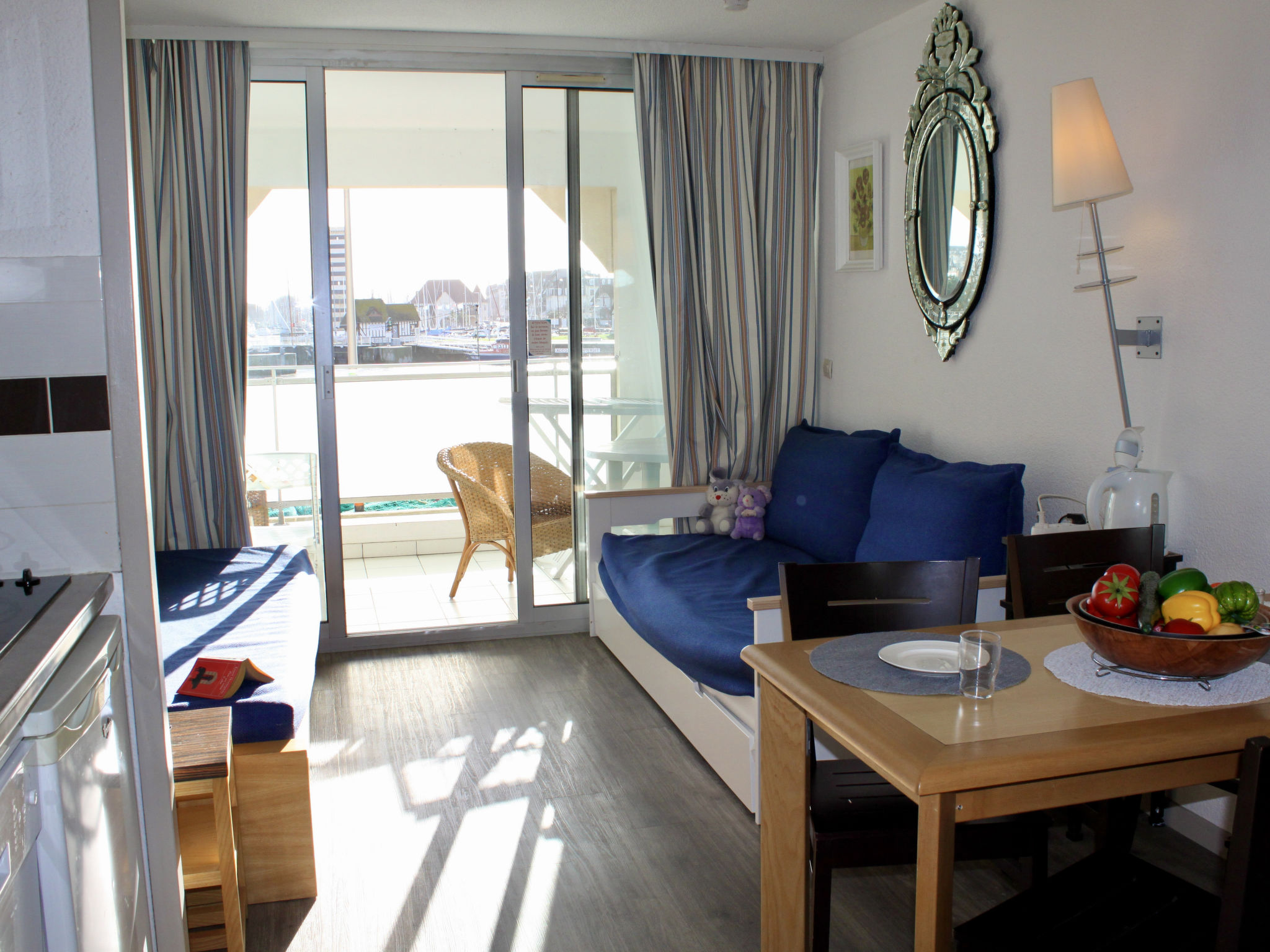 Foto 3 - Appartamento con 1 camera da letto a Trouville-sur-Mer con terrazza