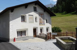 Foto 2 - Apartment mit 2 Schlafzimmern in Scuol mit blick auf die berge