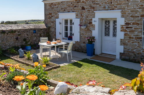 Photo 3 - Maison de 3 chambres à Plogoff avec jardin et terrasse