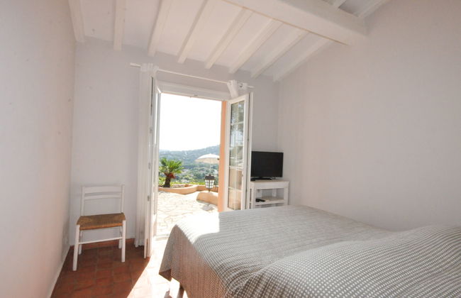 Casa de 5 quartos em Cavalaire-sur-Mer com piscina privada e jardim - Foto 29