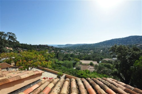 Photo 43 - 4 bedroom House in Cavalaire-sur-Mer with private pool and sea view