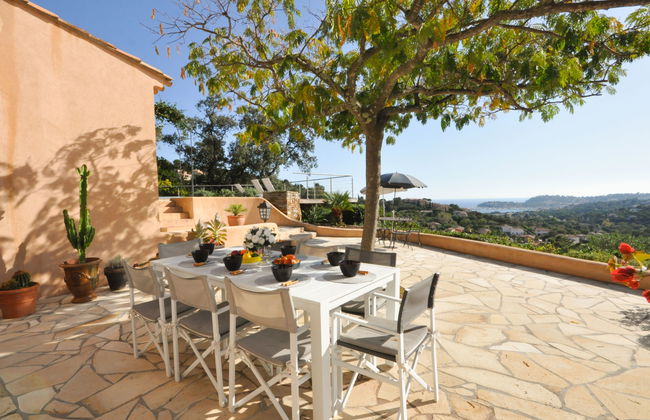 Casa de 5 quartos em Cavalaire-sur-Mer com piscina privada e jardim - Foto 10
