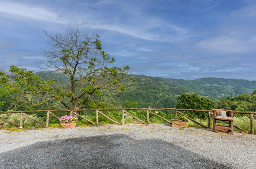 Foto 24 - Appartamento con 2 camere da letto a Pescia con piscina e giardino