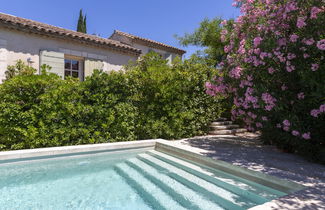 Foto 1 - Haus mit 4 Schlafzimmern in Maussane-les-Alpilles mit privater pool und garten