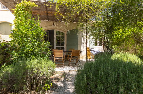 Foto 22 - Haus mit 4 Schlafzimmern in Maussane-les-Alpilles mit privater pool und garten