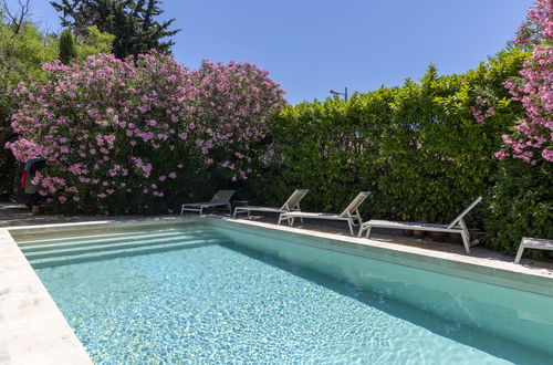 Foto 18 - Haus mit 4 Schlafzimmern in Maussane-les-Alpilles mit privater pool und garten