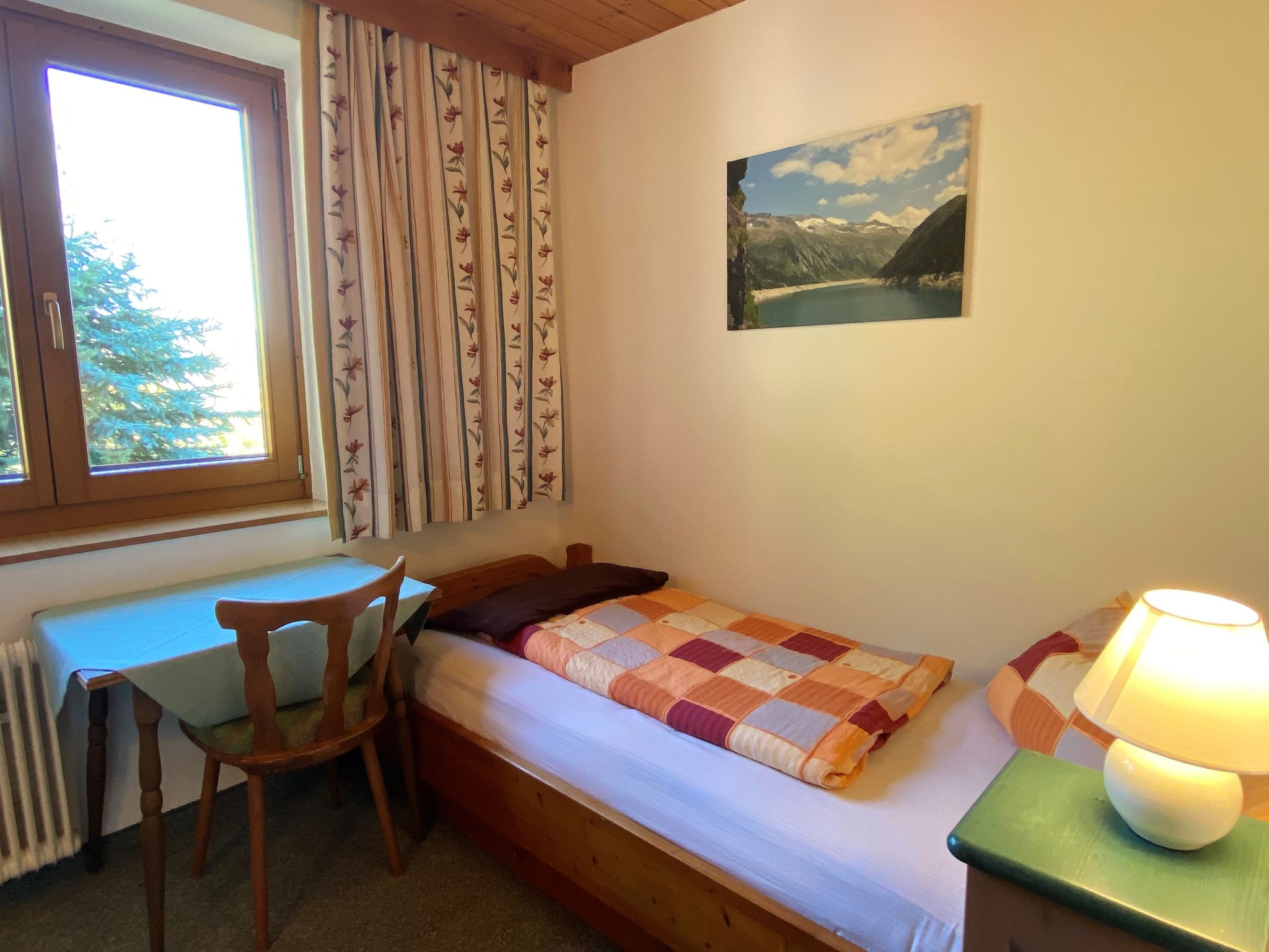 Foto 28 - Appartamento con 6 camere da letto a Schlitters con vista sulle montagne