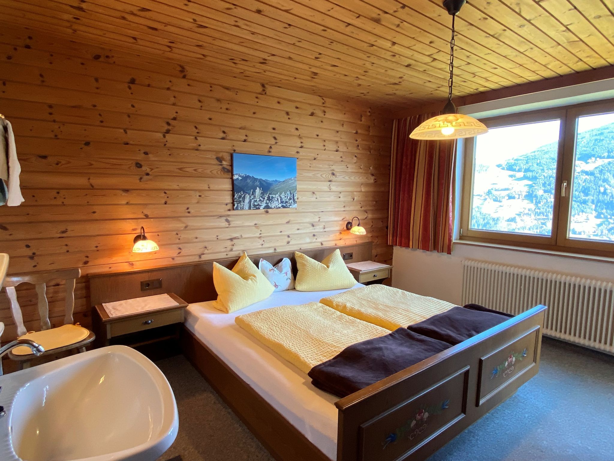 Foto 30 - Appartamento con 6 camere da letto a Schlitters con vista sulle montagne