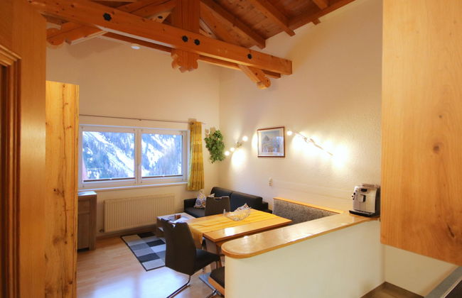 Appartement de 3 chambres à Spiss avec jardin - Photo 7