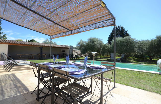 Casa de 4 quartos em Saint-Didier com piscina privada e jardim - Foto 2