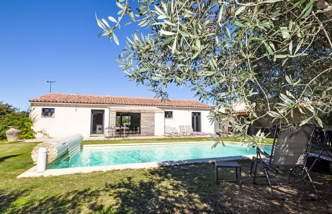 Casa de 4 quartos em Saint-Didier com piscina privada e jardim - Foto 35