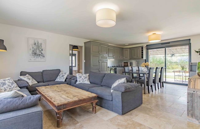 Casa de 4 quartos em Saint-Didier com piscina privada e jardim - Foto 3