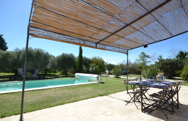 Casa de 4 quartos em Saint-Didier com piscina privada e jardim - Foto 39