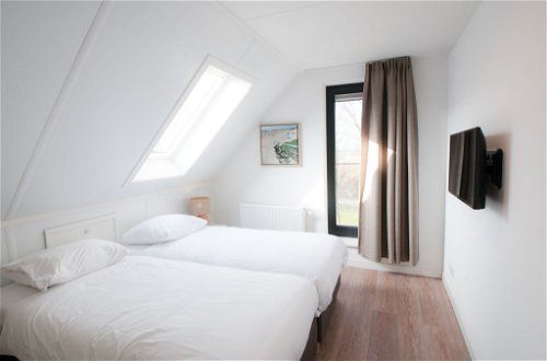 Foto 21 - Casa con 6 camere da letto a Tholen con terrazza e vista mare